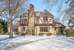 126 W 2nd Street Blue Earth MN 56013